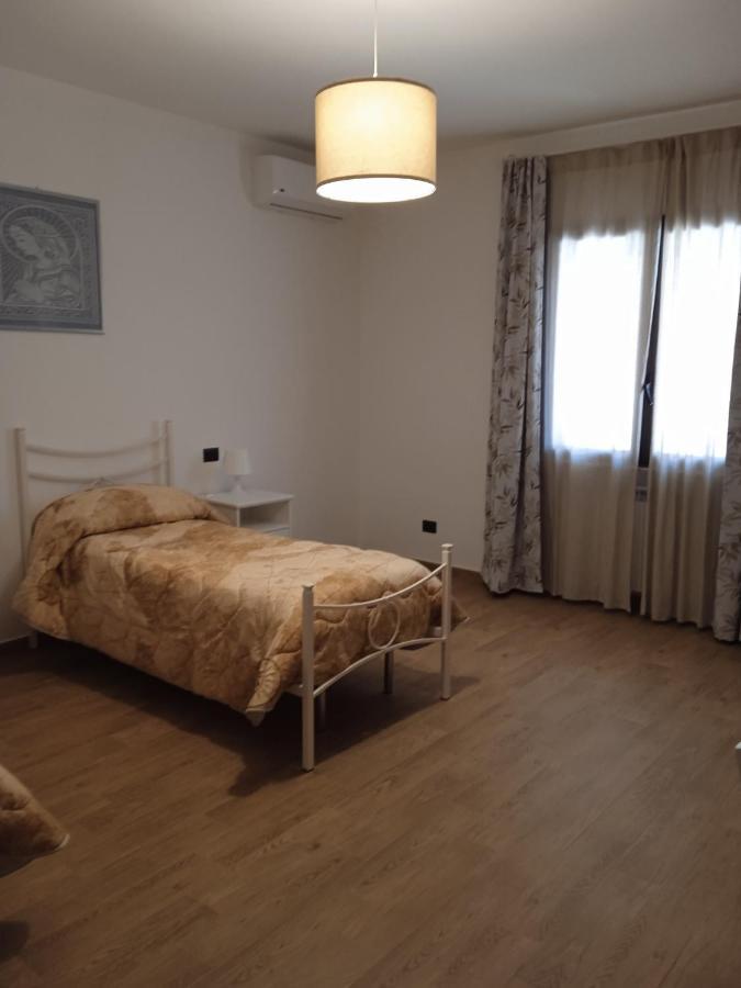 Bed And Breakfast Il Sole -Cinquefrondi Εξωτερικό φωτογραφία