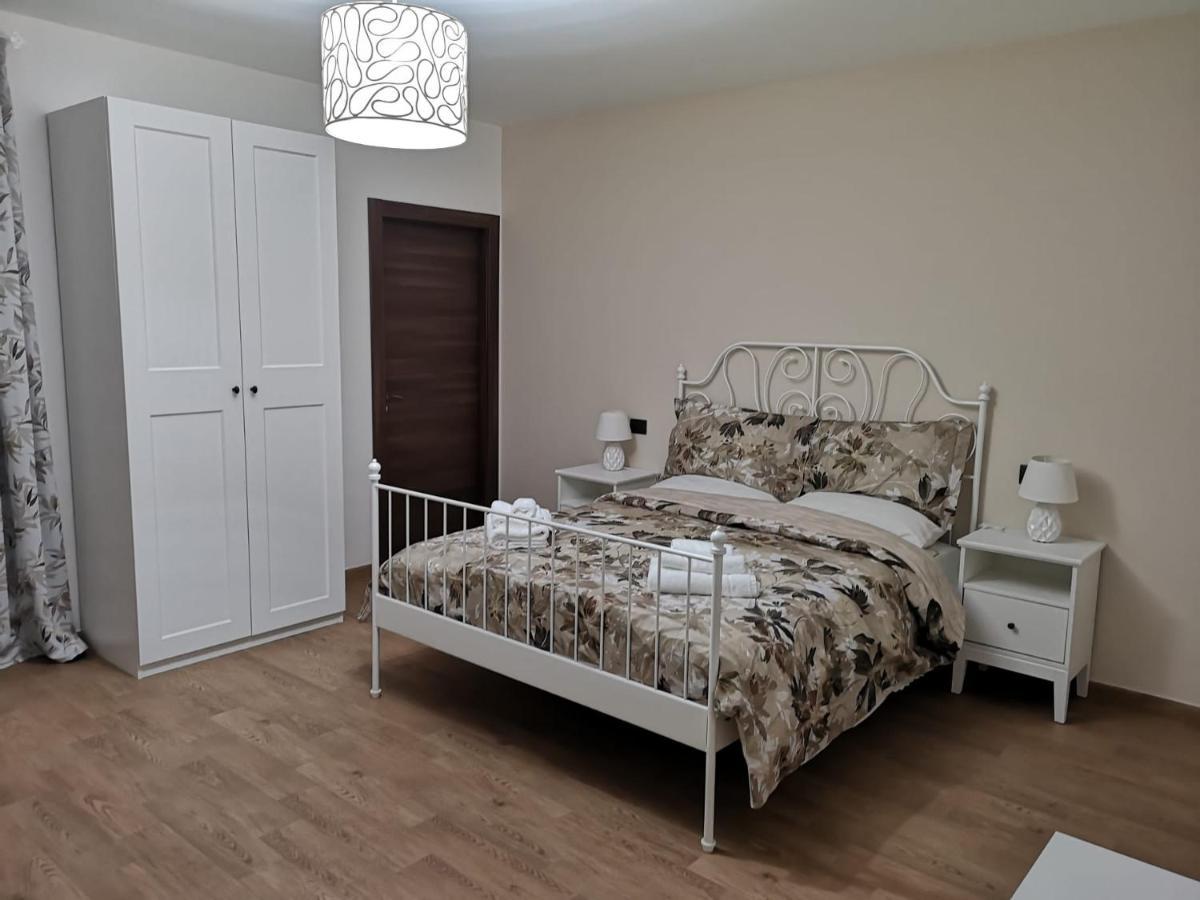 Bed And Breakfast Il Sole -Cinquefrondi Εξωτερικό φωτογραφία